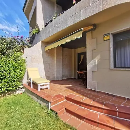 P° Olmos, Panxon, Bajo Con Jardin Privado Lägenhet *