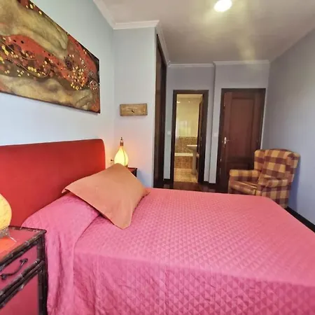 P° Olmos, Panxon, Bajo Con Jardin Privado Lägenhet *