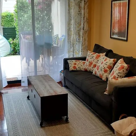 P° Olmos, Panxon, Bajo Con Jardin Privado Nigrán